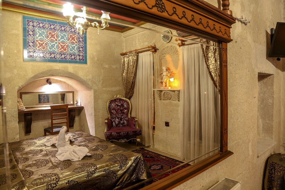 Goreme Palace Cave Suites