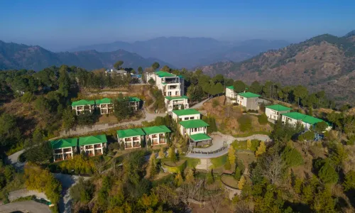 Suryavilas Luxury Resort & Spa