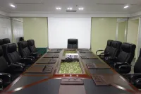 Harbin International Hotel (Central Street Pedestrian Street Hazhan Branch)