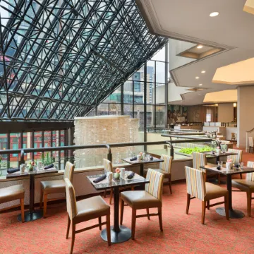 DoubleTree by Hilton Philadelphia Center City Отели рядом с достопримечательностью «Зал Независимости»