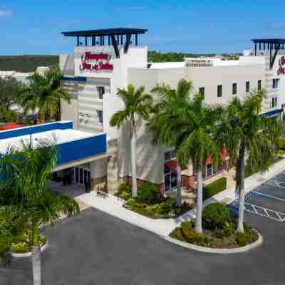 Hampton Inn & Suites Sarasota/Lakewood Ranch Hotel Exterior