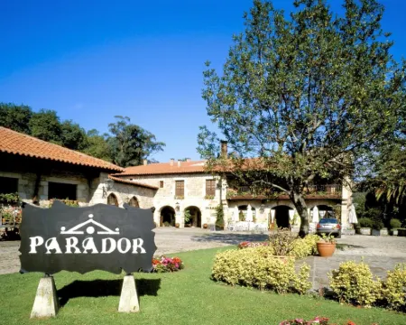 Parador de Santillana de Gil Blas Hotels in Province of Cantabria
