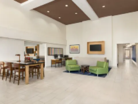 ฮอลิเดย์ อินน์ เอ็กซ์เพรส ซาราโซตา อีสต์ - I-75 บาย IHG โรงแรมในซาราโซตา