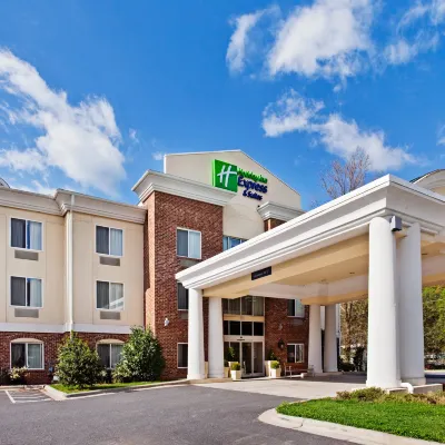 Holiday Inn Express & Suites CHEROKEE/CASINO by IHG Hotels near Cherokee NC