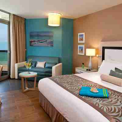 Herods Dead Sea – A Premium Collection by Fattal Hotels Rooms