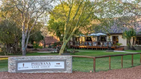 Phelwana Game Lodge