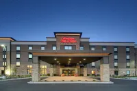 Hampton Inn & Suites Milwaukee West
