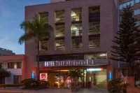 Hotel Bari Bucaramanga Отели в г. 