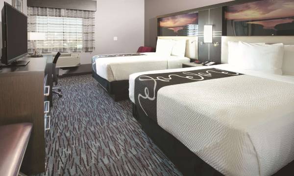 La Quinta Inn & Suites by Wyndham Amarillo Airport