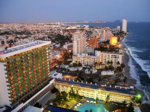 El Cid Castilla Beach Hotel