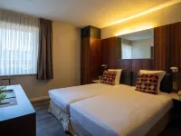 Gosset Hotel Hotels near Ganshoren