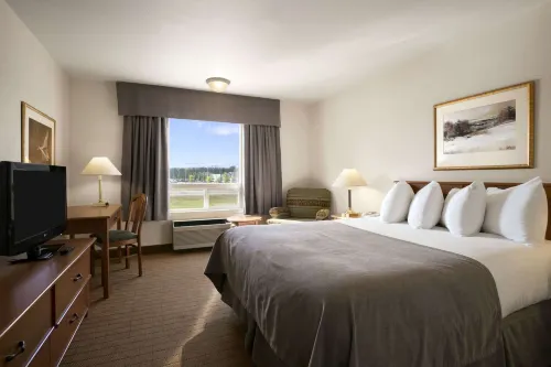 Super 8 by Wyndham Slave Lake AB Hotel di Slave Lake