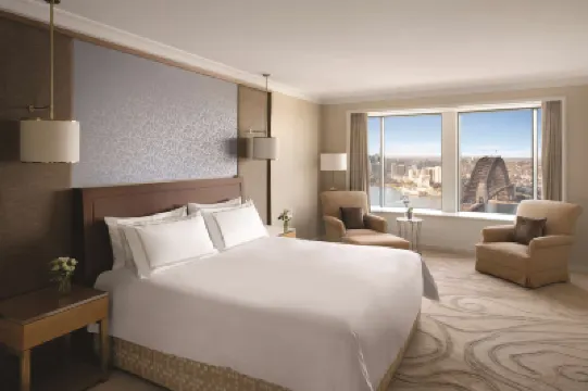 Shangri-La Sydney Hotels near Saint Patrick's Catholic Church