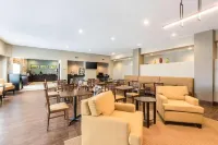 Sleep Inn & Suites West des Moines Near Jordan Creek - Parkplatz