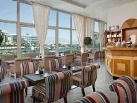 Dan Panorama Eilat Hotels near HaSh'hafim Beach