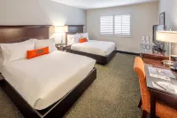 كولجيان هوتل آند سويتس، تريدمارك كوليكشن باي ويندام فنادق في سيراكيوز