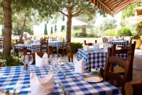 Aphrodite Hills Rentals - Apartments - breakfast