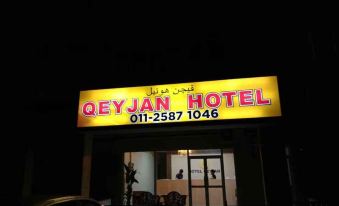 Qeyjan Hotel