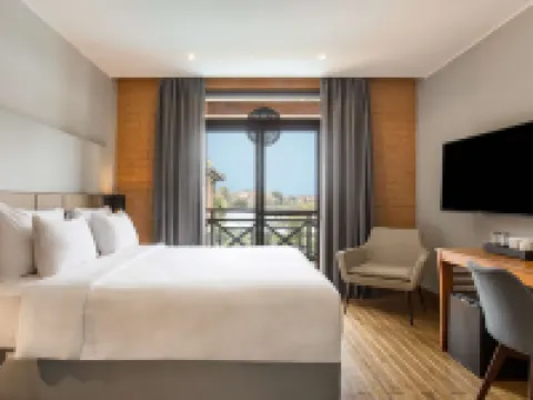Radisson Tamboho Waterfront Antananarivo Hotels in Antananarivo Avaradrano