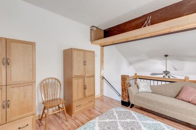 One-Bedroom Apartment Mt Baker Lodging Condo 18 – Remodeled, Sleeps 4! by Mbl Photo