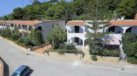 Two Room Apartment Near the Beach 1