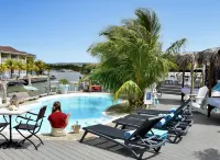 Ocean Breeze Boutique Hotel & Marina - Beach
