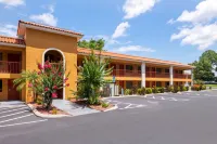 Quality Inn & Suites Mt Dora North Hôtels à : Mount Dora