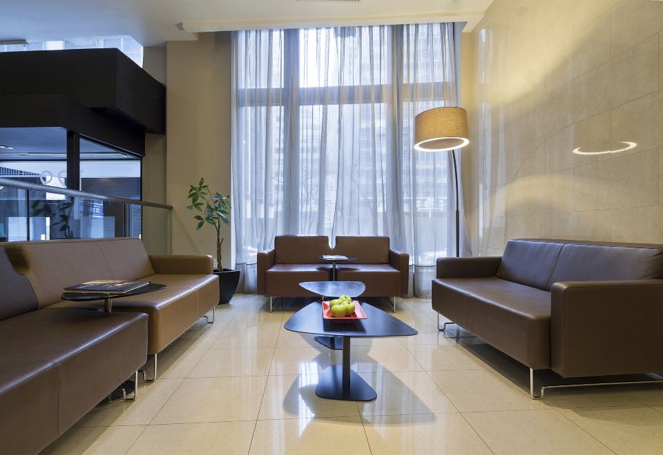 Eurostars Hotel Wall Street Over view