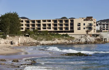 Monterey Bay Inn