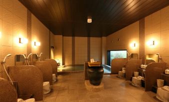 Hotel Route-Inn Shinshiro - Housity