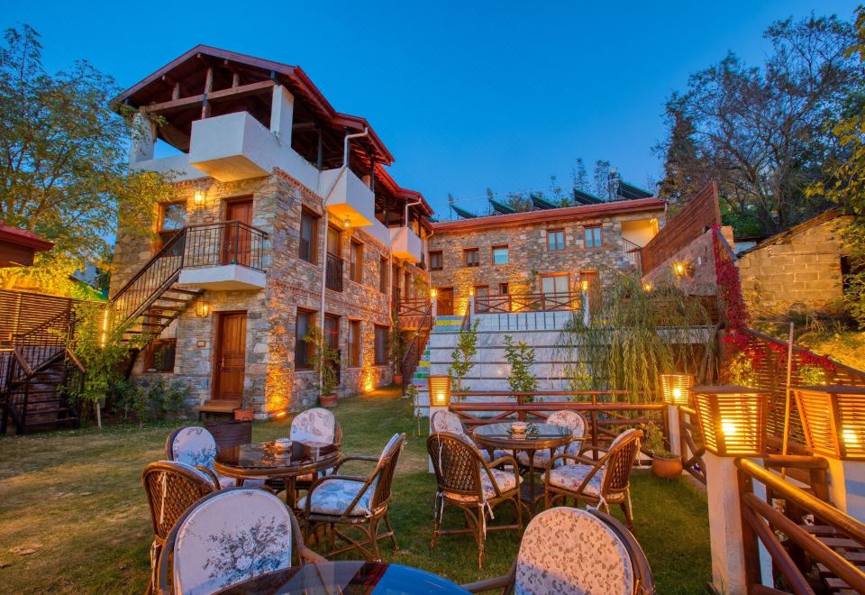 Hotel Kirazlı Sultan Konak, Exterior, Garden
