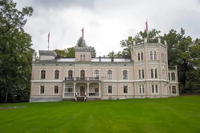 Kartanohotelli Karhulan Hovi Hotels in Kotka