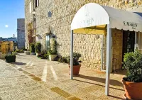 S. Martin Hotel Hotels in Giovinazzo