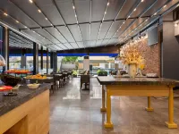 Tryp by Wyndham Istanbul Atasehir Hotels near Asian Side