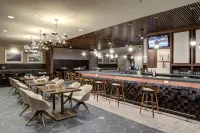 DoubleTree by Hilton Harrisonburg - bar