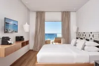 Mykonos Kosmoplaz Beach Resort Hotel