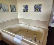 Bayview Inn - Bãi đậu xe