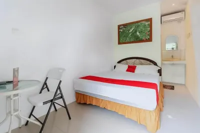 RedDoorz Near RS Mitra Keluarga Depok Hotel a Pancoran Mas