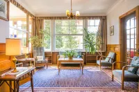 Historic Hotel Falken Hotels in Wengen
