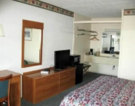 斯科茲堡瑪麗安旅遊旅館