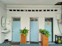 Isro Guest House Syariah Hotel di Kepanjen