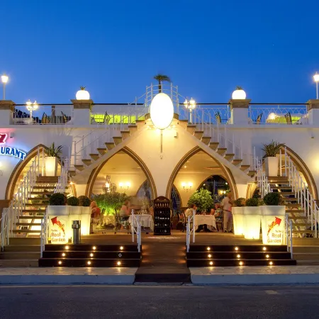 Pefkos Beach Studios & Apartments