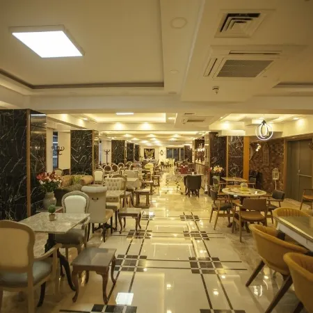 Lion Park Suites & Residence Hotel