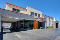 Siegel Select LV Strip-Convention Center Hotels in 