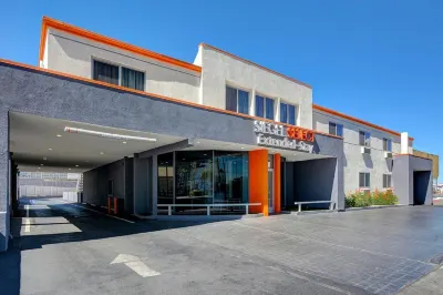 Siegel Select LV Strip-Convention Center Hotels in 