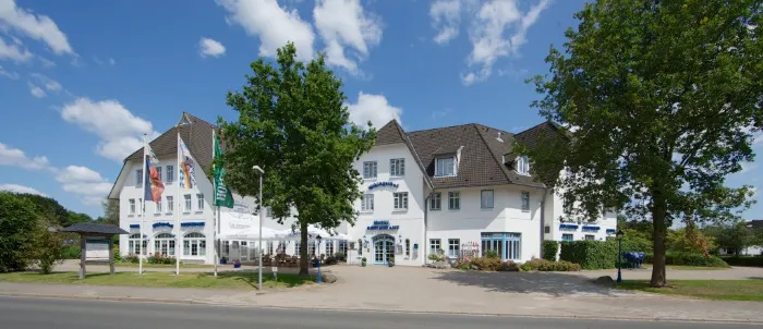 Hotel Restaurant Wikingerhof GmbH & CO KG Hotels in der Nähe von Golf Club Lohersand