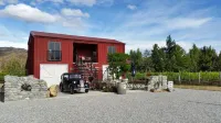 River Rock Estate Hotels in Cromwell