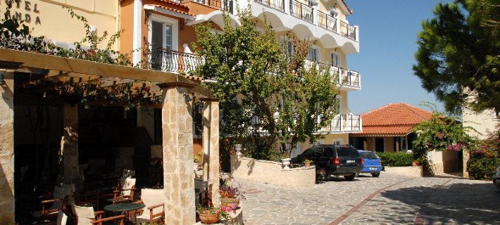 Locanda Hotels in Argassi