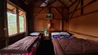 Kampung Bareto Cottage And Resto Hotel dekat AGROWISATA TEPAS PAPANDAYAN (ATP)