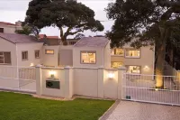 Forest Manor Boutique Guesthouse - Balkoner